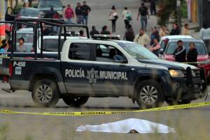 Ex policía mató a su ex pareja con un disparo por la espalda en Puebla