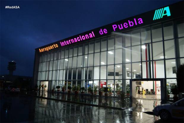 Helada retrasó dos vuelos en el Aeropuerto de Puebla