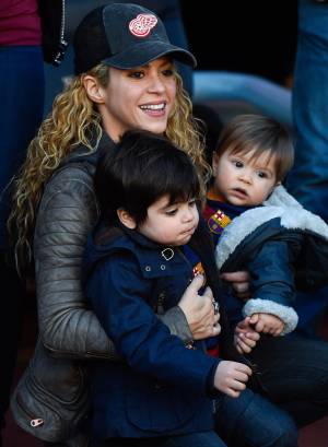 Shakira e hijos sufrieron percance vial en Barcelona