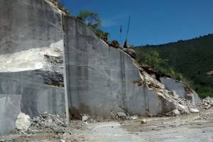 Profepa clausura extracción ilegal de mármol en Quecholac, Puebla