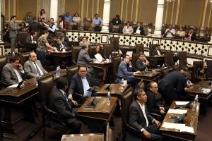 Diputados de Puebla justifican baja productividad