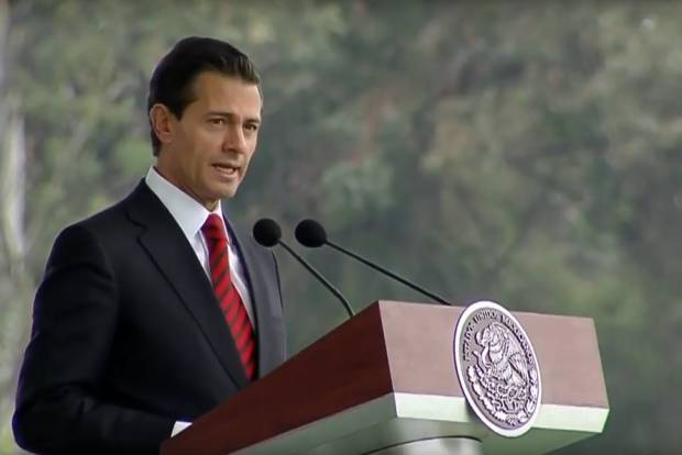 Peña Nieto promete desmantelar bandas de huachicoleros en Puebla