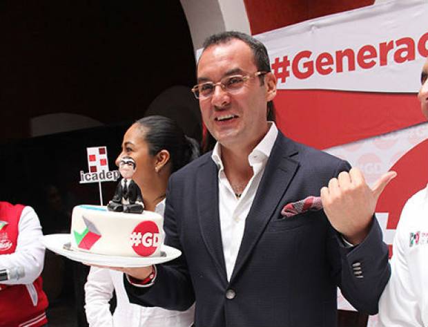 Guillermo Deloya se apunta para la carrera a la gubernatura en 2018