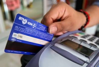 Estas son las tarjetas de crédito con el menor costo anual