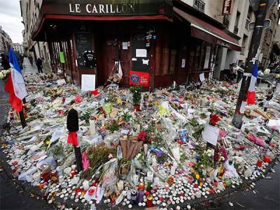 Aumenta a 130 el número de muertos por atentados en París