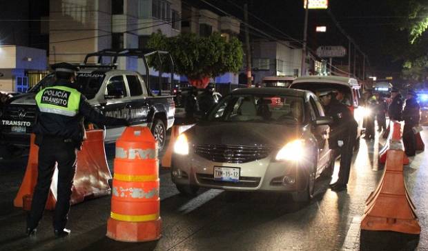 Alcoholímetro de Puebla remitió 29 vehículos al corralón