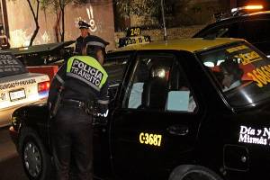Alcoholímetro de Puebla remitió 39 vehículos al corralón