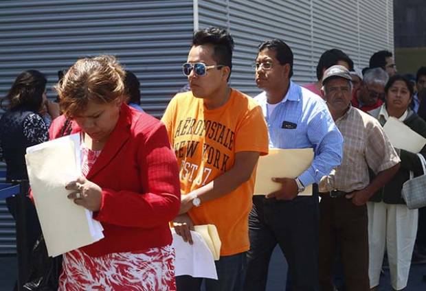 Extienden un mes más plazo para pagar control vehicular en Puebla