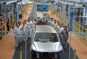 Volkswagen monta la primera Tiguan en planta de Puebla
