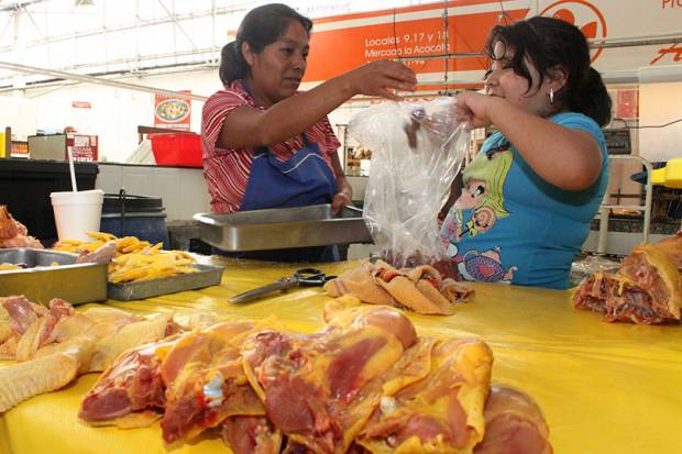 Inflación del 5.56% y crecimiento de apenas 1.49%, prevé Banxico