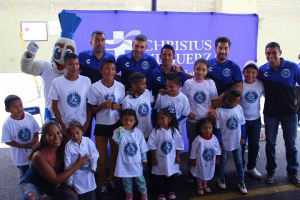 Club Puebla visitó a menores en el Hospital Betania