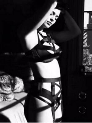 FOTOS/VIDEO: Kylie Jenner protagoniza sexy sesión B+W Beauty
