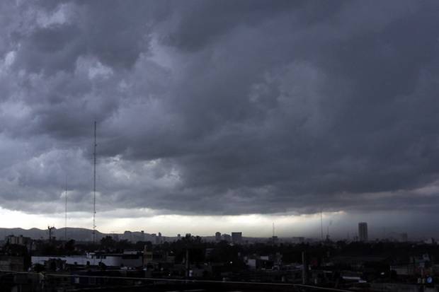 Lluvias fuertes en Puebla por entrada de humedad del Golfo