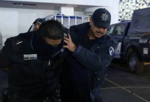 Policías huachicoles aprobaron exámenes de confianza: Banck