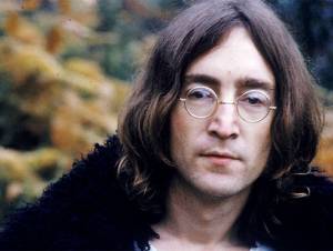 Mechón de John Lennon fue subastado en 35 mil dólares
