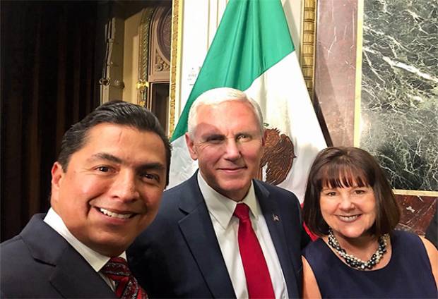 Asiste a la Casa Blanca Alejandro Cruz y delegación empresarial mexicana al 155 aniversario de la Batalla de Puebla