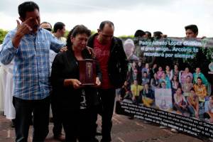 Caen dos presuntos asesinos de sacerdote en Michoacán