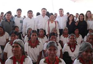 Tony Gali y Osorio Chong inauguran Centro de Justicia para Mujeres de Tehuacán