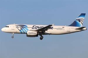 Desaparece avión de EgyptAir entre París y El Cairo con 66 personas