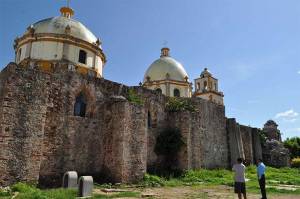 Sismo de 6.0 grados agravó fracturas en templos de la Mixteca poblana
