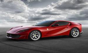 Ferrari 500 Superfast, el lujo de la velocidad