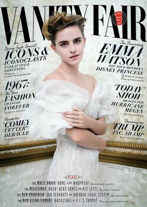 Emma Watson regaló topless para Vanity Fair
