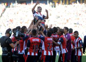Chivas, campeón de la Supercopa MX y jugará repechaje a la Libertadores