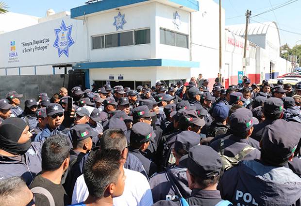 Gobierno de Puebla desactiva rebelión en la Policía Auxiliar