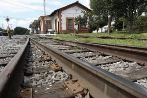 SCT cede a Puebla cinco tramos ferroviarios para el tren turístico a Cholula
