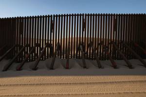 Muro entre México y EU costaría 21 mil 600 mdd