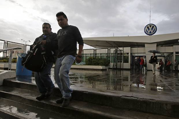 Proveedoras de Volkswagen inician paros técnicos hasta el 10 de enero