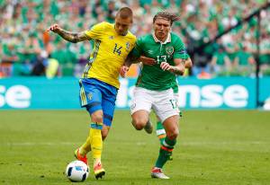 Eurocopa 2016: Irlanda y Suecia reparten puntos en su debut
