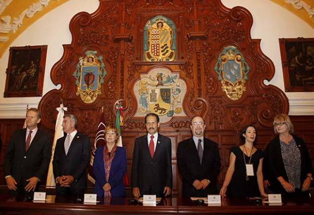 BUAP alberga cumbre de rectores de México y Reino Unido