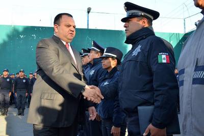 Rodríguez Almeida anuncia profesionalización de policías en Puebla