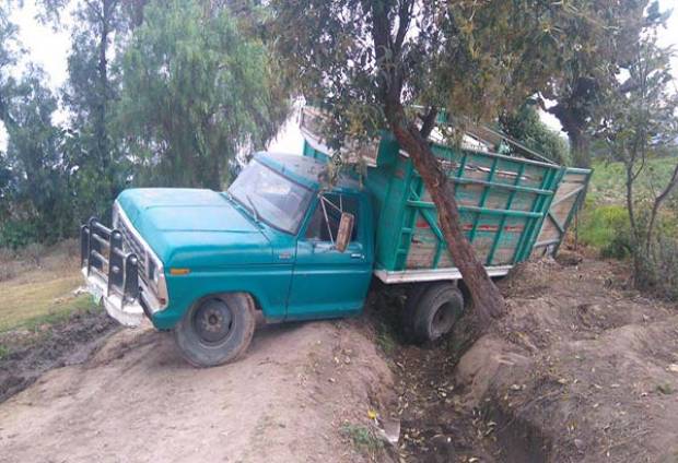 Aseguran 10 mil litros de combustible robado en la zona de Tecamachalco-Acatzingo