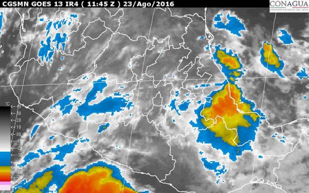 Tormentas muy fuertes en Puebla por onda tropical 24