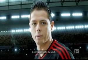 VIDEO: Chicharito, figura en video promocional de la Bundesliga