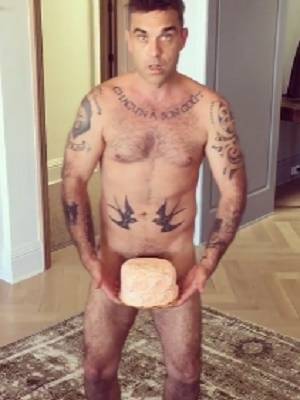 VIDEO: Robbie Williams aparece desnudo en Instagrama