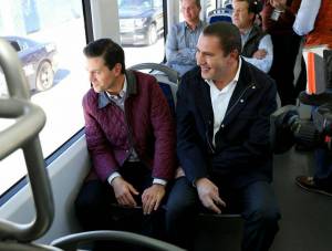Moreno Valle y Peña Nieto inauguran tren Puebla-Cholula y museo en San Andrés