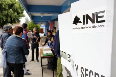 Aumento inexplicable de dinero en elecciones: Banxico