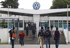 Caso Volkswagen amenaza con romper invicto de Puebla en huelgas