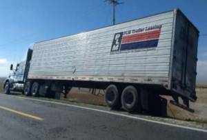 Policía de Puebla localizó nueve vehículos y caja seca tras operativos