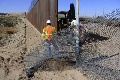 Trump iniciará primer tramo del muro fronterizo en Texas
