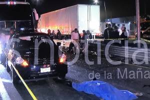 Muere hombre atropellado tras averiarse su vehículo en la autopista Puebla-Orizaba