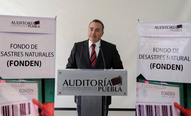 Auditoría Puebla enseña a municipios las reglas de operación del FONDEN