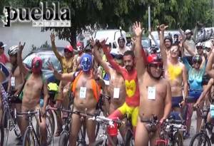 VIDEO. Rodada nudista ciclista Puebla 2017 WNBR
