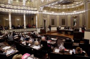 Recorte de mil 200 mdp a Ley de Ingresos de Puebla, proponen diputados de Morena