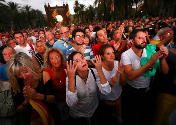 Cataluña pospone declaración de independencia hasta consumar acuerdos