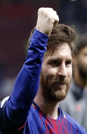 Messi superó a Cristiano Ronaldo como el futbolista mejor pagado