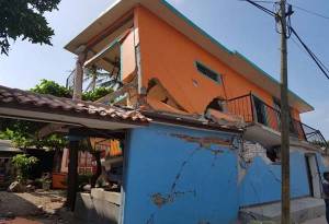 Sismo dejó daños en 2 mil 646 escuelas de Chiapas y Oaxaca: SEP